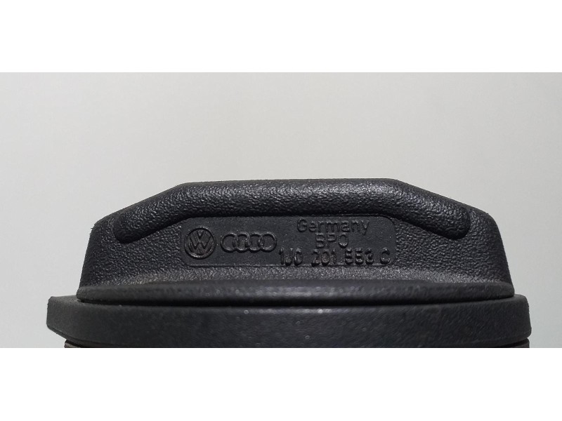 Recambio de tapon combustible para audi a8 (4e2) 3.7 quattro referencia OEM IAM 1J0201553C 57844 