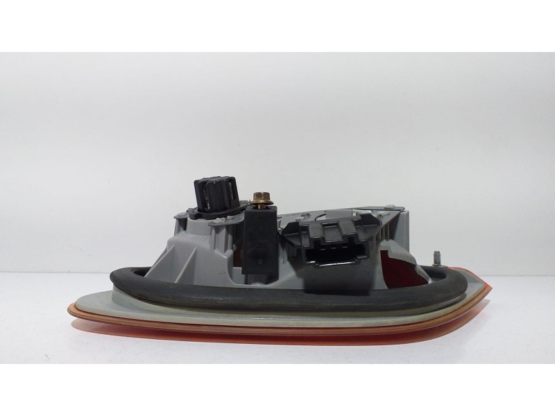 Recambio de piloto trasero derecho interior para mercedes-benz clase e (w210) berlina diesel 300 diesel (210.020) referencia OEM