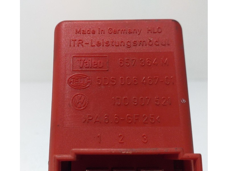 Recambio de resistencia calefaccion para volkswagen golf iv berlina (1j1) highline referencia OEM IAM 1J0907521 68073 