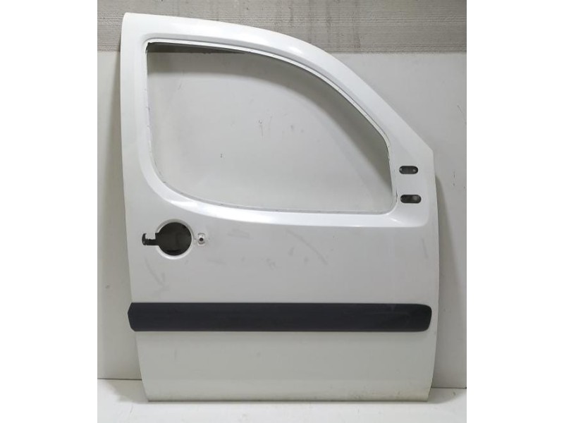 Recambio de puerta delantera derecha para fiat doblo (119) 1.3 16v jtd cat referencia OEM IAM 199A2000 77428 