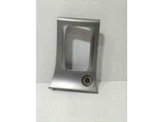 Recambio de guarnecidos palanca cambio para toyota corolla (e12) 2.0 d-4d linea sol berlina referencia OEM IAM 5880802080B0 8358