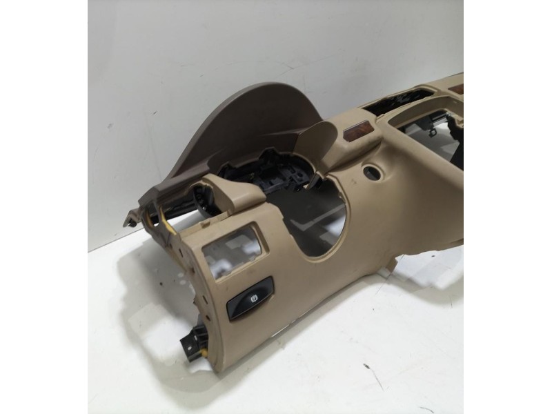 Recambio de salpicadero para mercedes-benz clase r (w251) 320 cdi l (251.122) referencia OEM IAM A2518600805 77439 