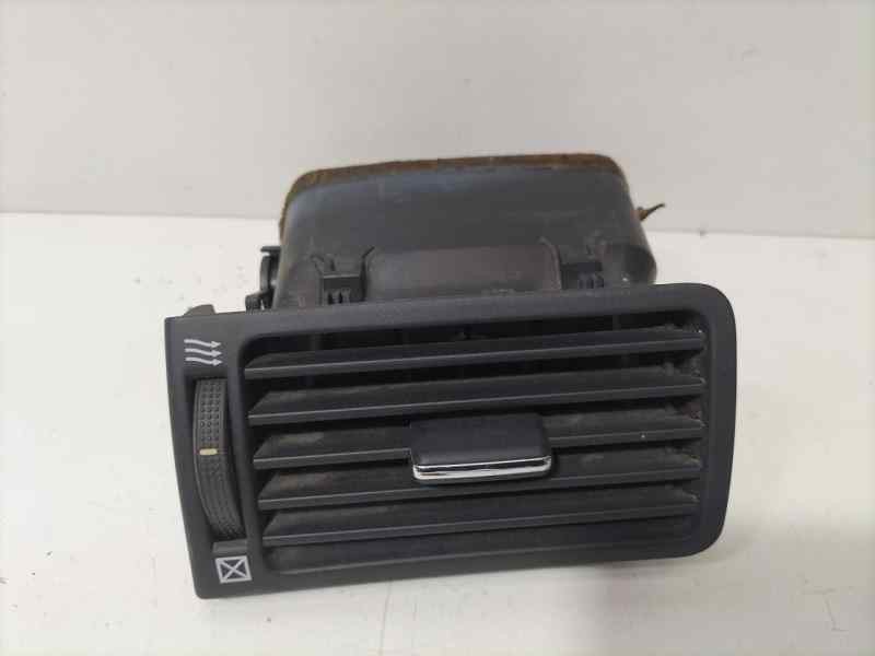 Recambio de rejilla aireadora para toyota corolla (e12) 2.0 d-4d linea sol berlina referencia OEM IAM 1CDFTV 83585 