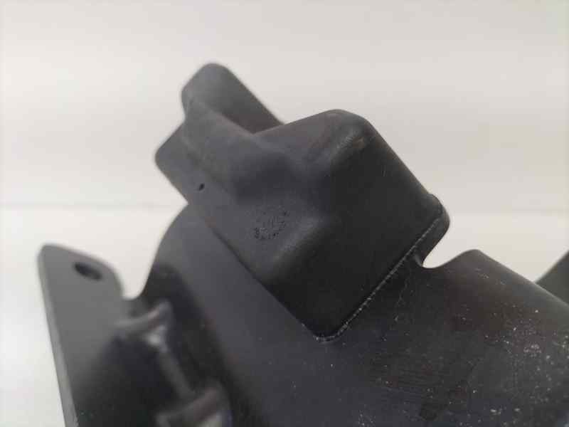 Recambio de soporte / guia puerta corredera para renault master desde ´98 base, caja cerrada l1h1 rs 3078 referencia OEM IAM 352