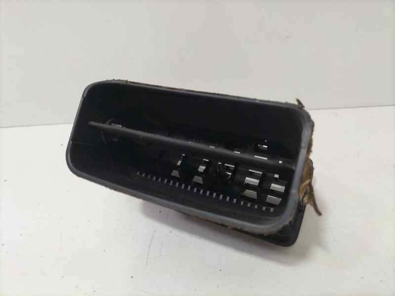 Recambio de rejilla aireadora para toyota corolla (e12) 2.0 d-4d linea sol berlina referencia OEM IAM 1CDFTV 83585 