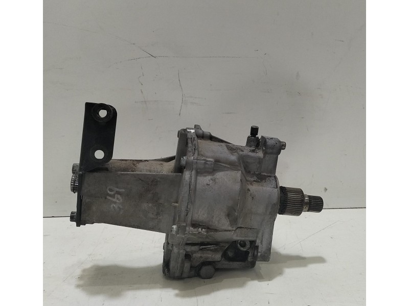 Recambio de diferencial delantero para hyundai tucson (jm) 2.0 crdi comfort (4wd) referencia OEM IAM Y060801129 77443 R