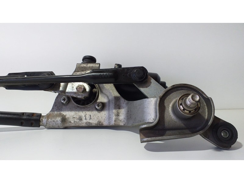 Recambio de motor limpia delantero para hyundai i40 comfort referencia OEM IAM 981003Z000 75119 R