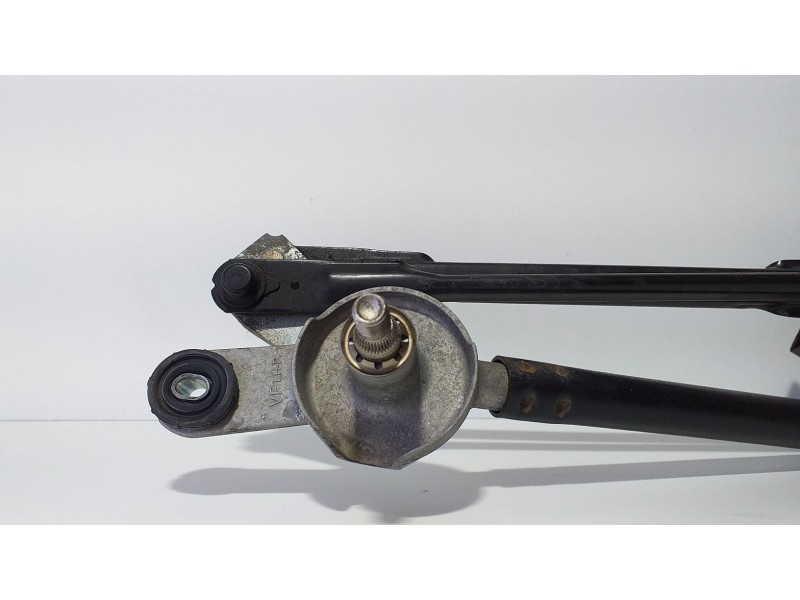 Recambio de motor limpia delantero para hyundai i40 comfort referencia OEM IAM 981003Z000 75119 R