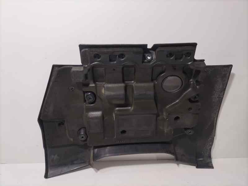 Recambio de cubre motor para toyota corolla (e12) 2.0 d-4d linea sol berlina referencia OEM IAM 12611-27010 83592 