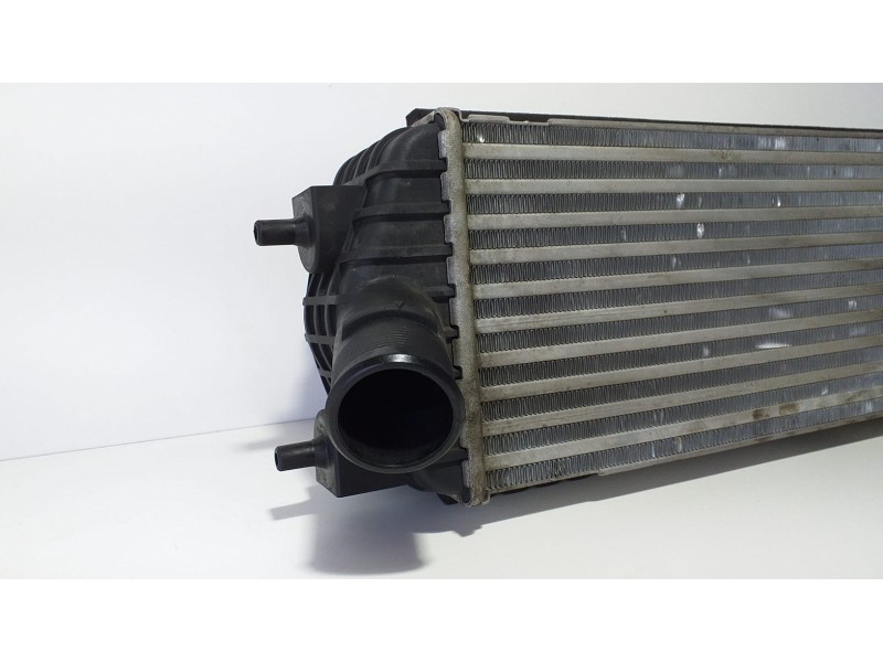 Recambio de intercooler para hyundai i40 comfort referencia OEM IAM 282712A800 75120 R