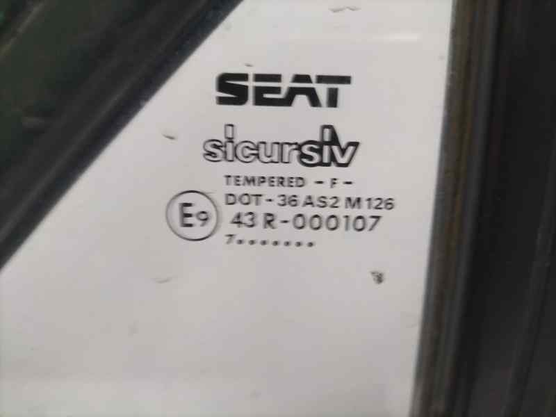Recambio de puerta delantera derecha para seat marbella ce referencia OEM IAM SE028521004B 86623 