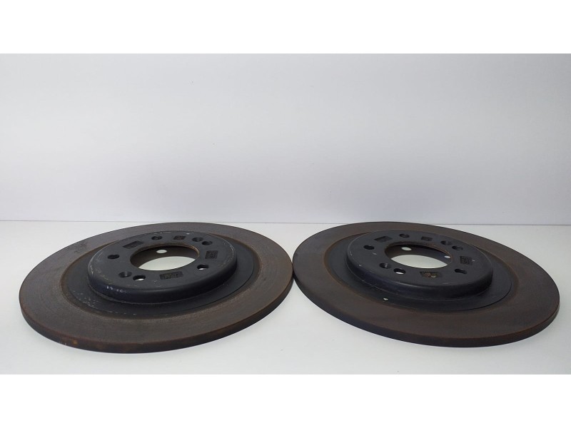 Recambio de disco freno trasero para hyundai i40 comfort referencia OEM IAM D4FD 75130 R