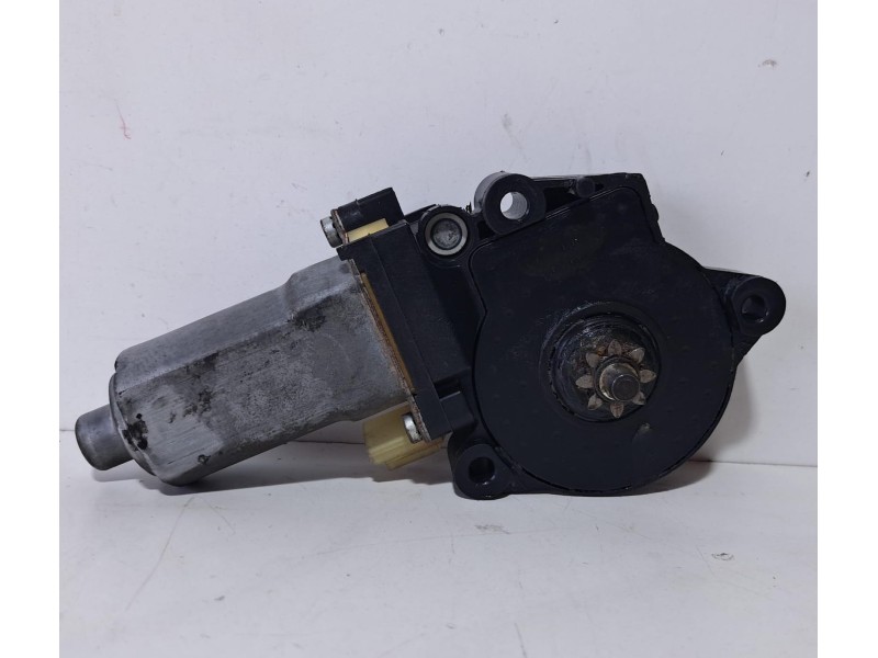 Recambio de motor elevalunas trasero derecho para hyundai tucson (jm) 2.0 crdi comfort (4wd) referencia OEM IAM 834602E000 76577 Recambio de motor elevalunas trasero derecho para hyundai tucson (jm) 2.0 crdi comfort (4wd) referencia OEM IAM 834602E000 76577