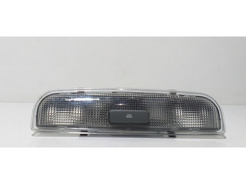 Recambio de luz interior para audi a3 (8p) 2.0 tdi ambiente referencia OEM IAM 8P0947111A 68106  Recambio de luz interior para audi a3 (8p) 2.0 tdi ambiente referencia OEM IAM 8P0947111A 68106