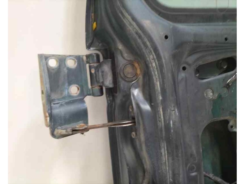 Recambio de porton trasero para mitsubishi montero (v20/v40) 2500 td gl (3-ptas.) referencia OEM IAM MB945277 86626 