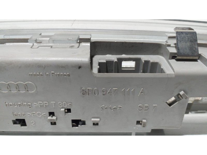 Recambio de luz interior para audi a3 (8p) 2.0 tdi ambiente referencia OEM IAM 8P0947111A 68106  Recambio de luz interior para audi a3 (8p) 2.0 tdi ambiente referencia OEM IAM 8P0947111A 68106