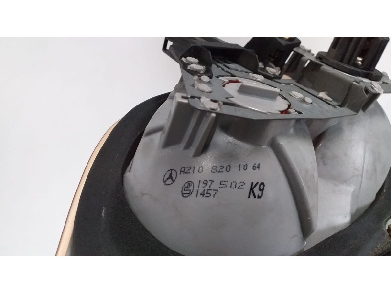 Recambio de piloto trasero derecho interior para mercedes-benz clase e (w210) berlina diesel 300 turbodiesel (210.025) referenci