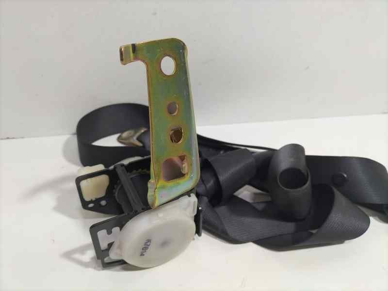 Recambio de cinturon seguridad trasero derecho para toyota corolla (e12) 2.0 d-4d linea sol berlina referencia OEM IAM 733600217