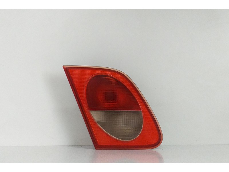 Recambio de piloto trasero izquierdo interior para mercedes-benz clase e (w210) berlina diesel 300 turbodiesel (210.025) referen