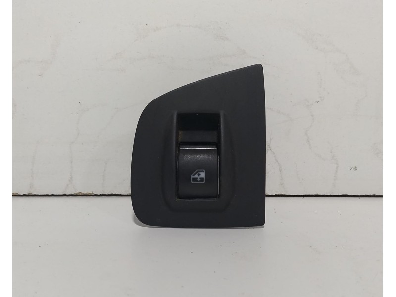 Recambio de mando elevalunas delantero derecho para fiat doblo (119) 1.3 16v jtd cat referencia OEM IAM 735402417DX 77578 