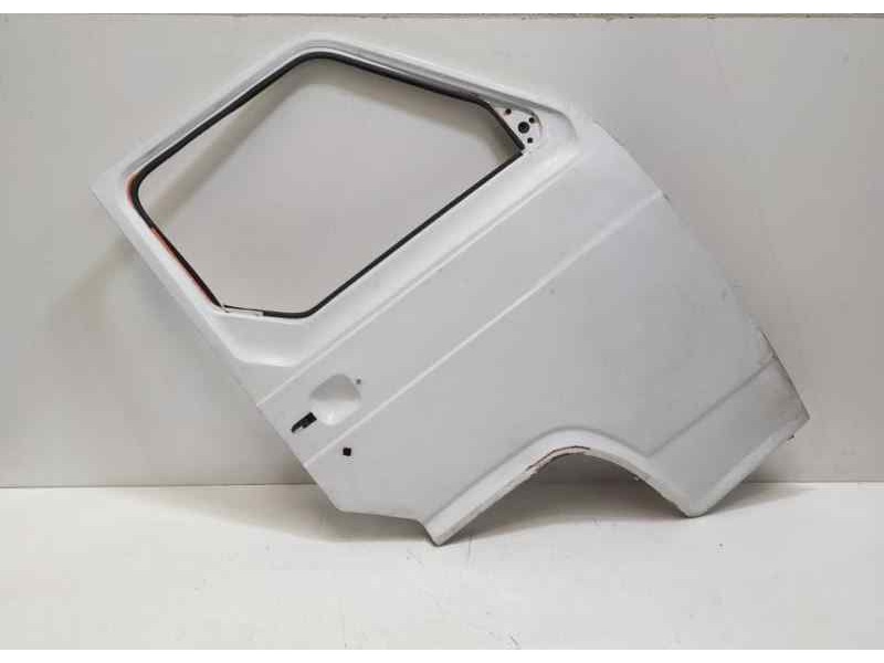 Recambio de puerta delantera derecha para nissan trade referencia OEM IAM BD30 86629 