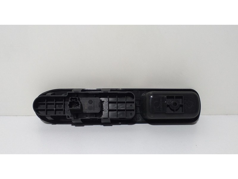 Recambio de mando elevalunas delantero derecho para peugeot 307 (s1) xr clim plus referencia OEM IAM 96351625XT 57978 