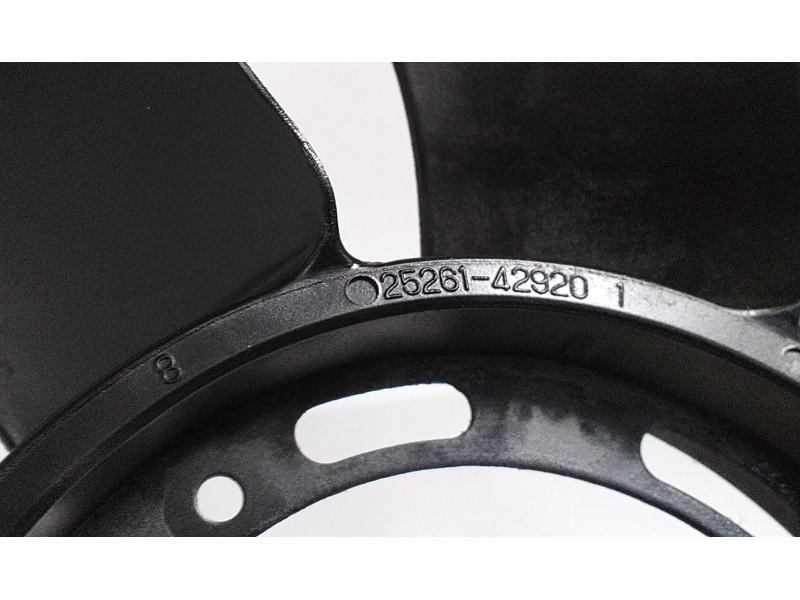 Recambio de maza embrague viscoso para kia sorento 2.5 crdi ex referencia OEM IAM 2526142920 65834 