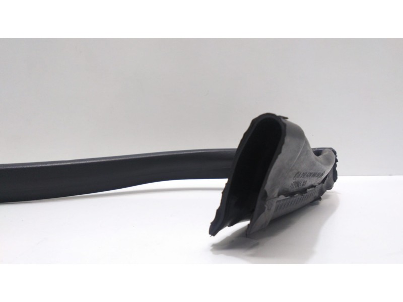 Recambio de gomas contorno puerta para mercedes-benz clase e (w212) familiar 200 cdi blueefficiency (212.205) referencia OEM IAM