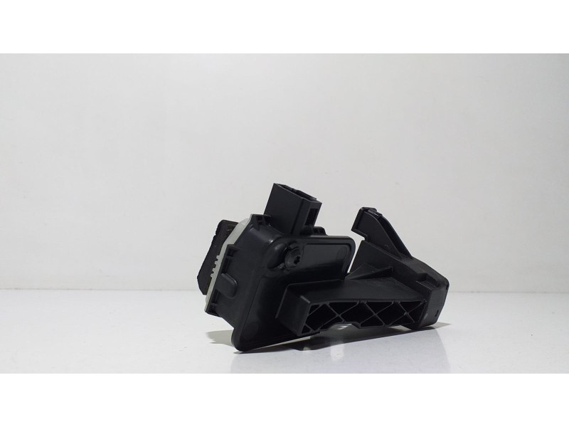Recambio de tapa exterior combustible para mercedes-benz clase s (w221) berlina 600 (221.176) referencia OEM IAM A2518200197 681 Recambio de tapa exterior combustible para mercedes-benz clase s (w221) berlina 600 (221.176) referencia OEM IAM A2518200197 681