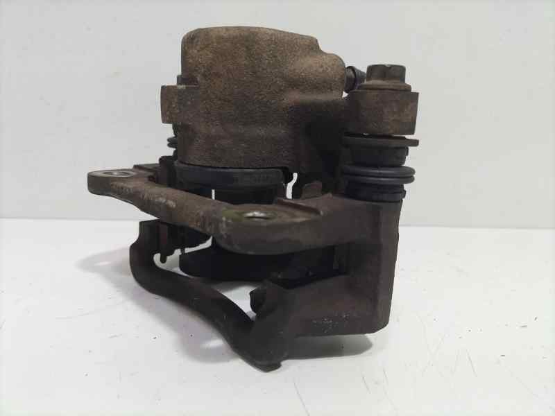 Recambio de pinza freno trasera derecha para toyota corolla (e12) 2.0 d-4d linea sol berlina referencia OEM IAM 4773002111 83624