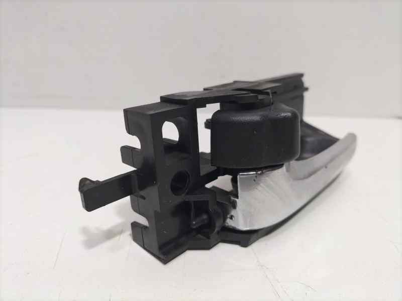 Recambio de maneta interior trasera izquierda para toyota corolla (e12) 2.0 d-4d linea sol berlina referencia OEM IAM 50594A1 83