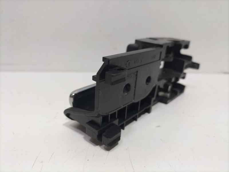 Recambio de maneta interior delantera izquierda para toyota corolla (e12) 2.0 d-4d linea sol berlina referencia OEM IAM 50594A1 