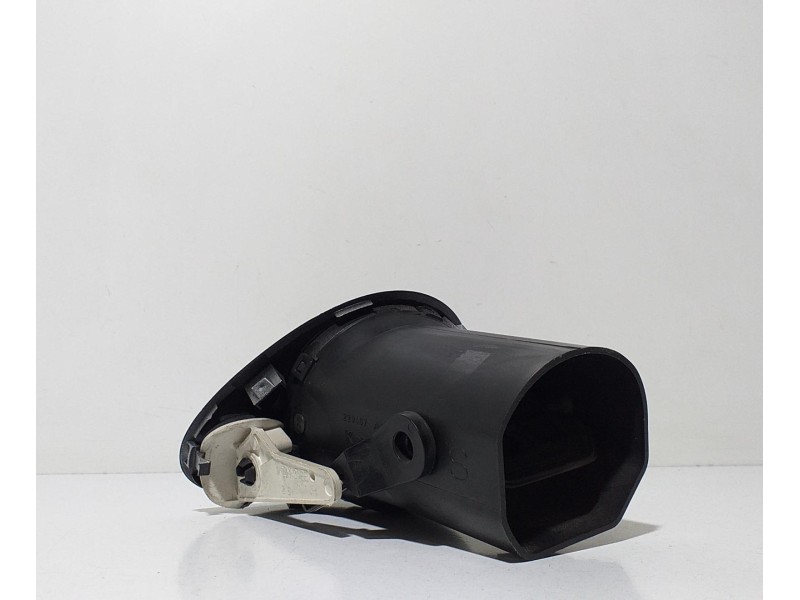 Recambio de rejilla aireadora para renault clio iii luxe privilege referencia OEM IAM 211292012 68123 