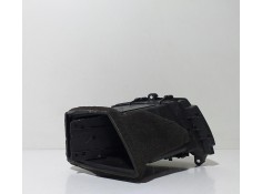 Recambio de rejilla aireadora para kia sportage concept 4x2 referencia OEM IAM 974803W000 68130  2