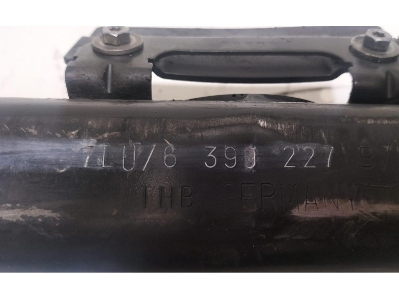 Recambio de soporte cambio para volkswagen touareg (7l6) tdi v6 +motion referencia OEM IAM 7L6399227B 77612 