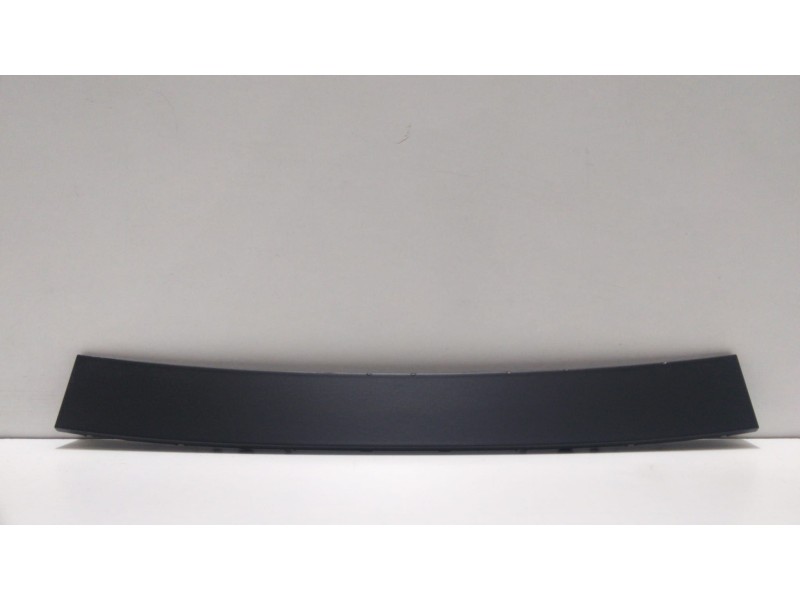 Recambio de molduras delanteras para mercedes-benz clase e (w212) familiar 200 cdi blueefficiency (212.205) referencia OEM IAM A