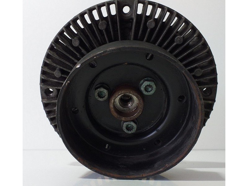 Recambio de maza embrague viscoso para skoda superb (3u4) 1.9 tdi referencia OEM IAM 058121347 75258 R Recambio de maza embrague viscoso para skoda superb (3u4) 1.9 tdi referencia OEM IAM 058121347 75258 R