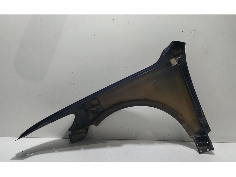 Recambio de aleta delantera derecha para volkswagen touareg (7l6) tdi v6 +motion referencia OEM IAM 7L6821102P 77618 