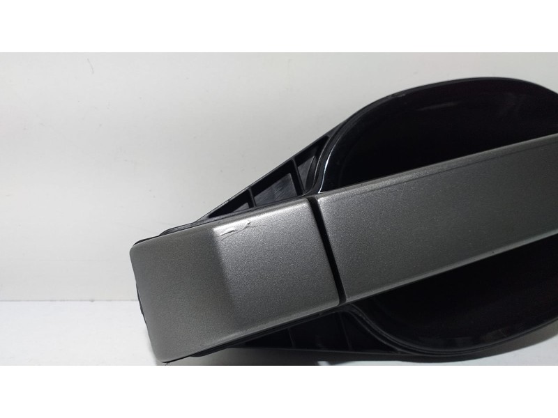 Recambio de maneta exterior trasera derecha para land rover range rover (lm) td6 vogue referencia OEM IAM 7042484 68144 