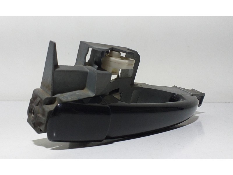 Recambio de maneta exterior trasera derecha para peugeot 407 st confort referencia OEM IAM 9653401580 68145  Recambio de maneta exterior trasera derecha para peugeot 407 st confort referencia OEM IAM 9653401580 68145