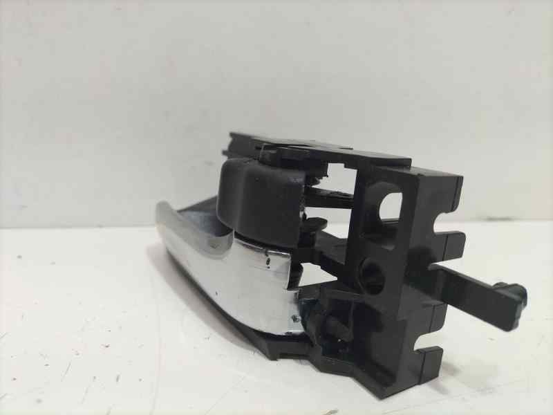 Recambio de maneta interior trasera derecha para toyota corolla (e12) 2.0 d-4d linea sol berlina referencia OEM IAM 6920513020B0