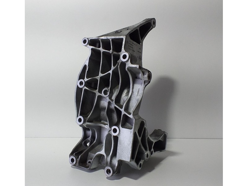 Recambio de soporte alternador para bmw serie 1 berlina (e81/e87) 2.0 turbodiesel cat referencia OEM IAM 11167802639 75294 R