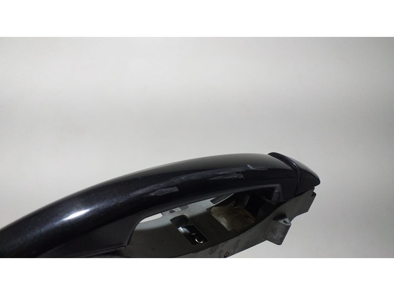 Recambio de maneta exterior trasera izquierda para peugeot 407 st confort referencia OEM IAM 9653401680 68146  Recambio de maneta exterior trasera izquierda para peugeot 407 st confort referencia OEM IAM 9653401680 68146