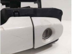 Recambio de maneta exterior delantera izquierda para toyota corolla (e12) 2.0 d-4d linea sol berlina referencia OEM IAM 69211122 2