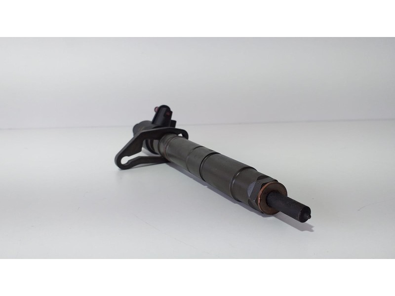 Recambio de inyector para land rover range rover sport 3.0 sd v6 cat referencia OEM IAM CH2Q9K546AB 75307 R