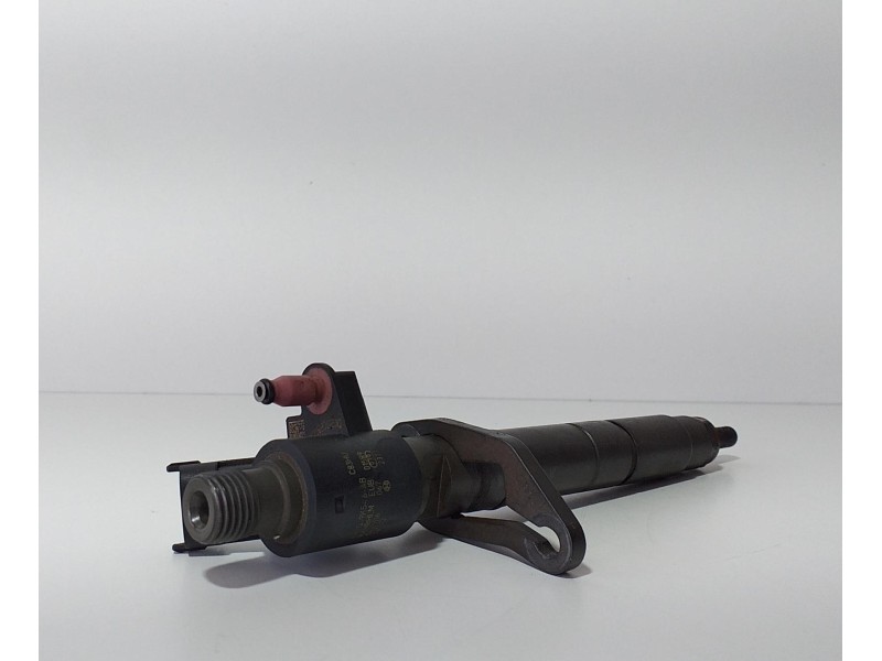 Recambio de inyector para land rover range rover sport 3.0 sd v6 cat referencia OEM IAM CH2Q9K546AB 75307 R