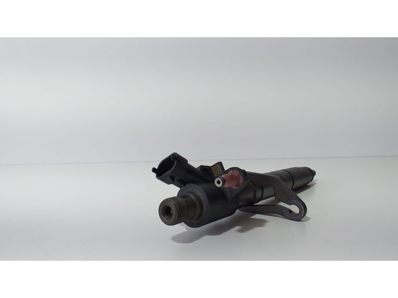 Recambio de inyector para land rover range rover sport 3.0 sd v6 cat referencia OEM IAM CH2Q9K546AB 75309 R