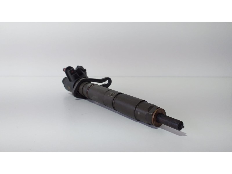 Recambio de inyector para land rover range rover sport 3.0 sd v6 cat referencia OEM IAM CH2Q9K546AB 75311 R