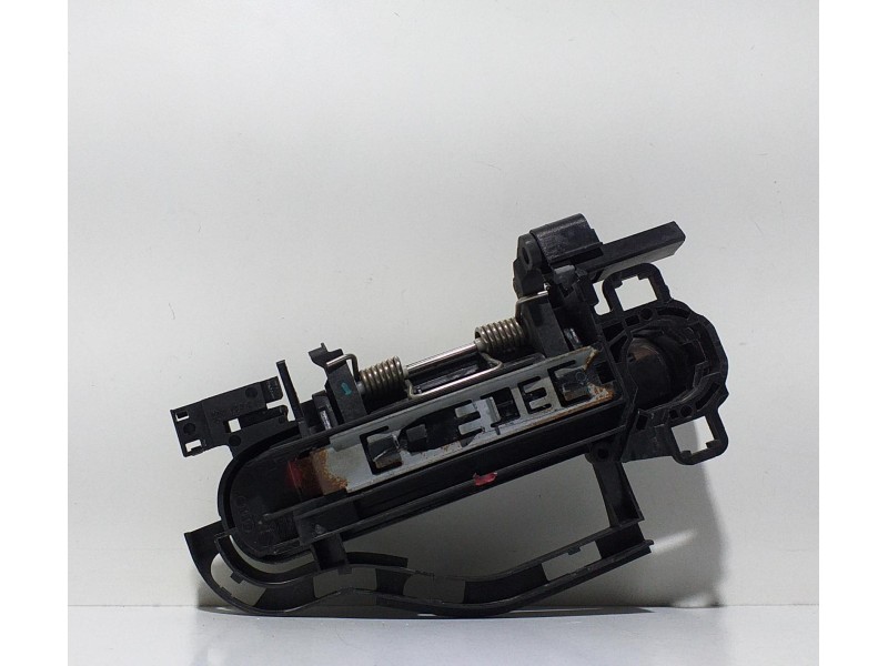 Recambio de maneta exterior delantera derecha para audi a6 avant (4f5) 3.0 tdi quattro (171kw) referencia OEM IAM 4F0837886 6815