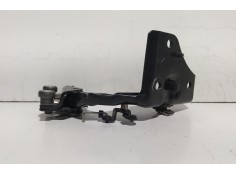 Recambio de soporte / guia puerta corredera para citroën berlingo 1.9 d sx plus familiar referencia OEM IAM WJY 77662  2